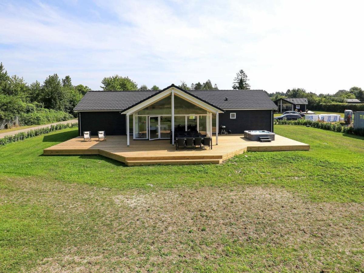 14 Person Holiday Home In V Ggerl Se Bøtø By Dış mekan fotoğraf